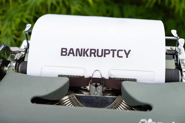 typewriter, bankruptcy, money, company, economy, deficit, out of business, business, loss, word, bankruptcy, bankruptcy, bankruptcy, bankruptcy, bankruptcy. Screening af bureauer: CVR, regnskaber og referencer